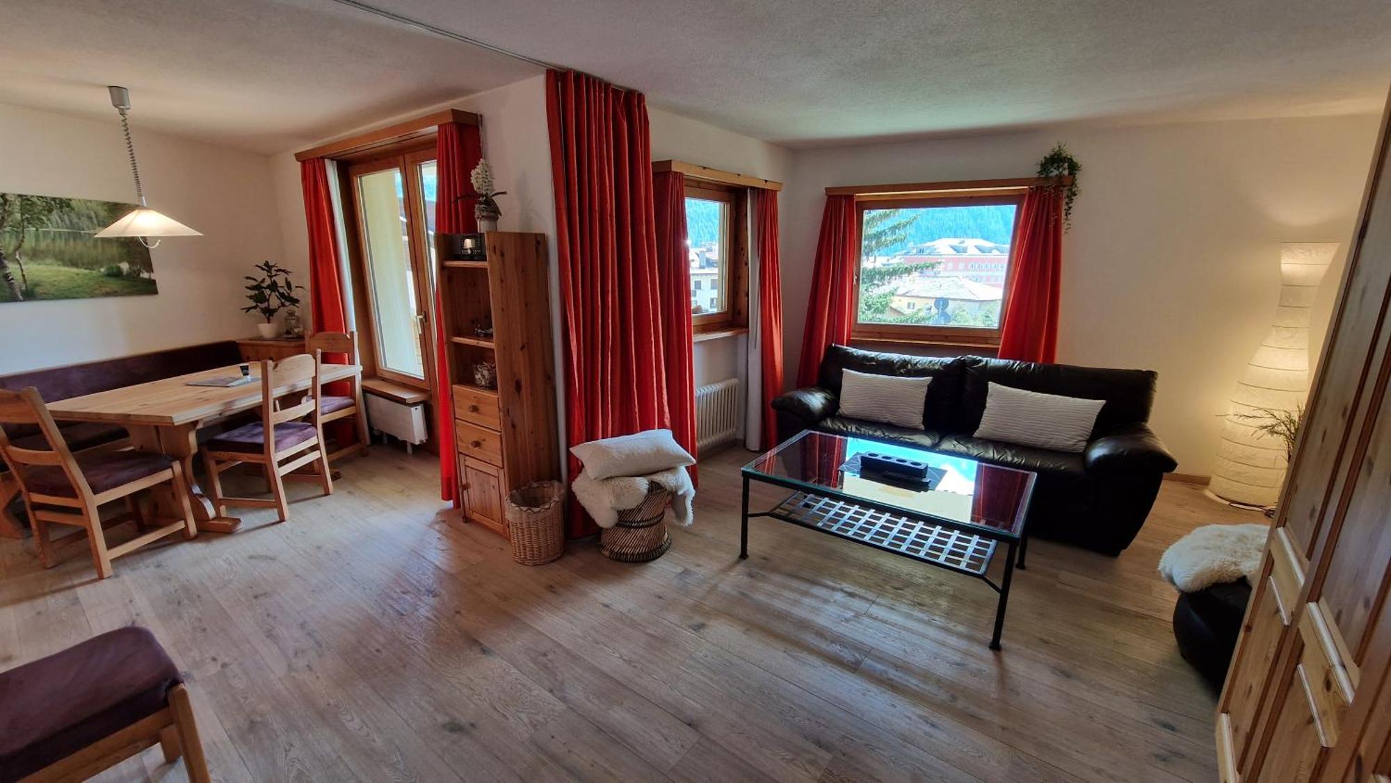 Chesa Bellaval, Haus La Vuolp 2 1 2-zimmerwohnung Silvaplana